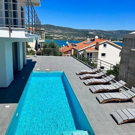 Palace Deluxe Διαμέρισμα