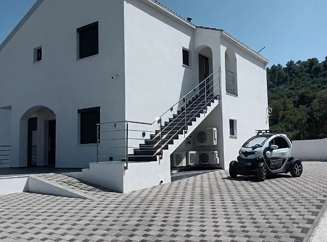 Palace Deluxe شقة